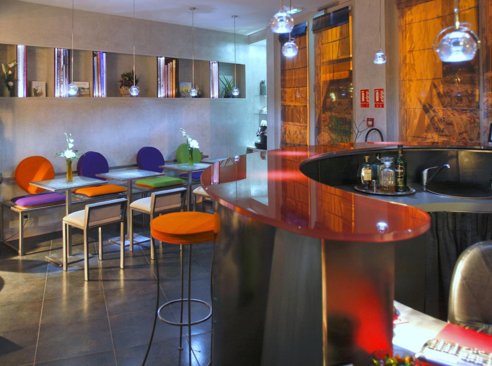 Apostrophe Hotel Париж Екстериор снимка